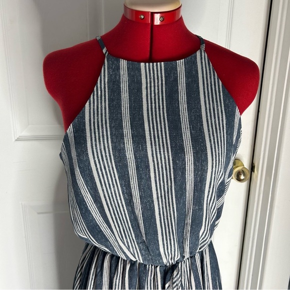 ➕Unbranded Striped Denim Blue and White Halter Maxi Dress - Picture 3 of 7
